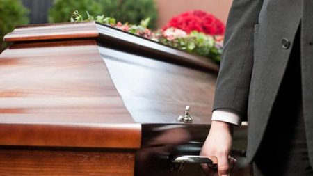 MPARTSOKA_AIKATERINI_2231025333_2236023717_6976512345_6975871826_GRAFEIA_TELETON_LAMIA1_1699875126