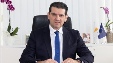 moh_michalis_damianos_cover2