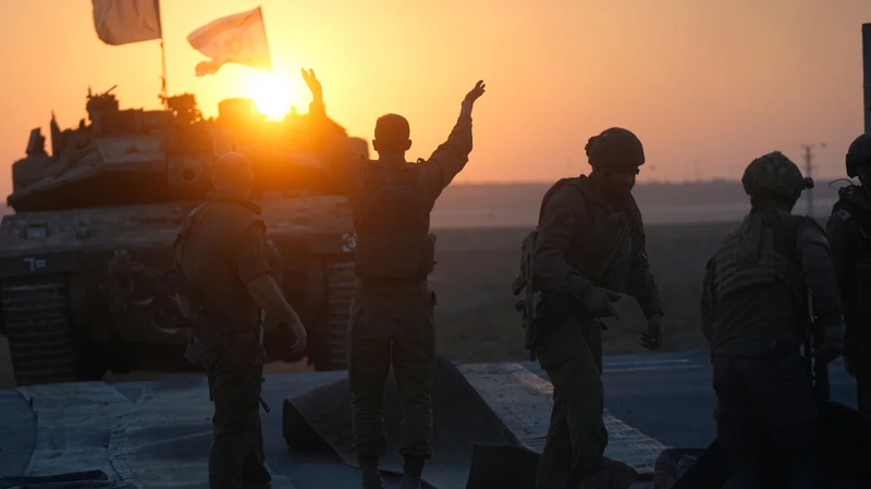 israel-tank-dusk1.jpg