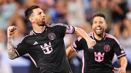 kansas-city-missouri-lionel-messi-of-inter-miami-celebrates-after-scoring-a-goal-during-the[1]