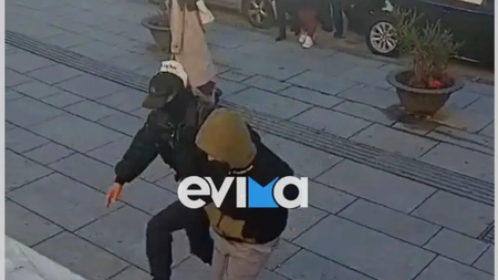 euvoia-ston-anakriti-ta-aderfia-pou-skotwsan-ton-patera-tous