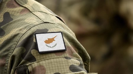 ethnofroyros_stratos