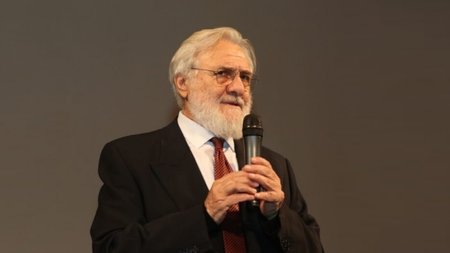 ΓΙΑΝΝΗΣ ΣΜΑΡΑΓΔΗΣ 1