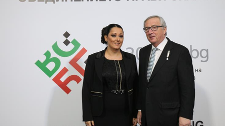f3a82e70-eba3-4243-ae54-01f032443467.jpg