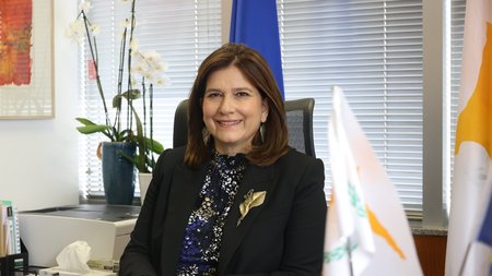 ΥΦΥΠΟΥΡΓΟΣ ΠΟΛΙΤΙΣΜΟΥΘ