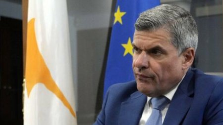 papanastasiou-696x391