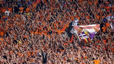 apoel-fans-1-1