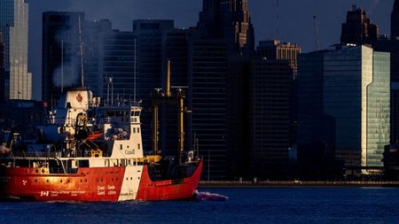 2025-03-04T050636Z_1330763765_RC2ONCAO16DL_RTRMADP_5_USA-TRUMP-TARIFFS-1200x800