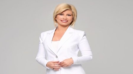 ΖΗΝΑ ΚΟΥΤΣΕΛΙΝΗ 1