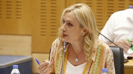 χαραλαμπιδου