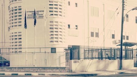 limassol-police-station-39_large