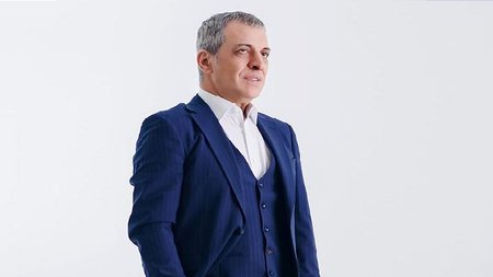 ΘΕΜΗΣ ΑΔΑΜΑΝΤΙΔΗΣ 11