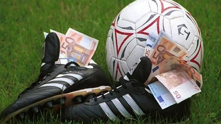 lefta_podosfairo_ID_931936-1