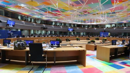 EV44_SYNODOS2_KORYFHS_EU-25-768x513-1