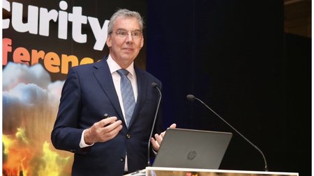 Collage Maker-28-Sep-2023-12-59-PM-5797