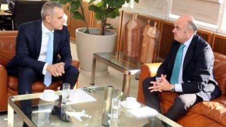 Collage Maker-04-Oct-2023-12-18-PM-2143