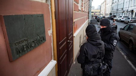 243ccba7-09e6-4ad3-8401-6a49c8bcf868