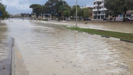 kamares-larnaca
