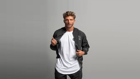 ΓΙΩΡΓΟΣ ΜΑΝΙΚΑΣ 1