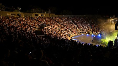 ΠΕΤΡΟΛΙΝΙΑ-ΦΕΣΤΙΒΑΛ ΛΑΡΝΑΚΑΣ