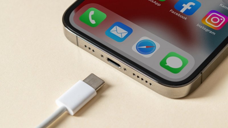 iPhone-charge-typec