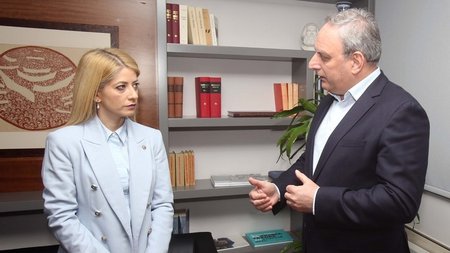 αννιτα στεφανος