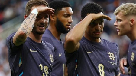 gplrea0xkaamffl_234546