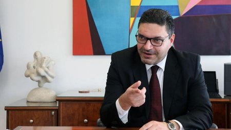 πετρίδης
