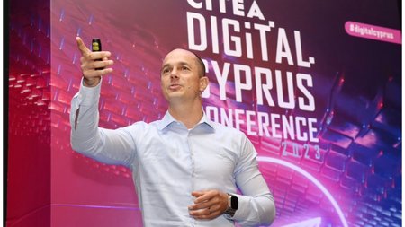 Collage Maker-22-Jun-2023-12-23-PM-1370