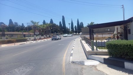 ΛΕΩΦΟΡΟΣ ΜΑΚΑΡΙΟΥ ΛΙΒΑΔΕΙΑ