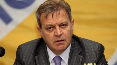 b_b_petridisprodromos