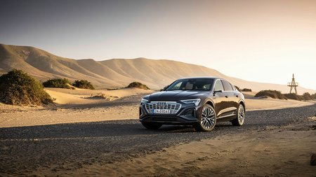 Audiq8cover