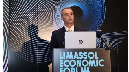 Collage Maker-06-Oct-2023-10-09-AM-7603