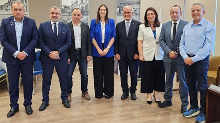 ΕΒΕ-ΛΕΜΕΣΟΥ-ΕΥΡΩΒΟΥΛΕΥΤΕΣ