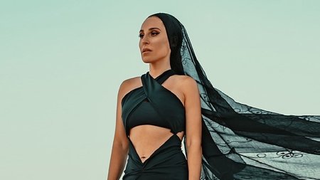 ΓΙΑΝΝΑ ΤΕΡΖΗ 1