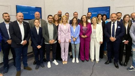 344286747_6190462894363859_8747949882361101534_n