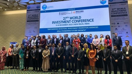 MixCollage-19-Dec-2023-10-51-AM-7859