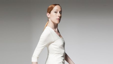 ΚΟΡΑ ΚΑΡΒΟΥΝΗ 1