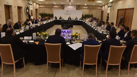 ΕΠΕΝΔΥΤΕΣ ΠΡΟΕΔΡΙΚΟ