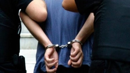 syllipsi-xeiropedes-1024x495-1-768x432