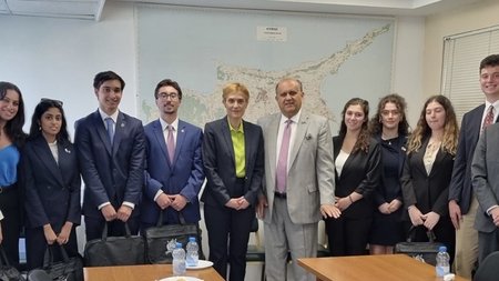 dcdd8f6b-756d-478d-9bdc-6d8d79958518