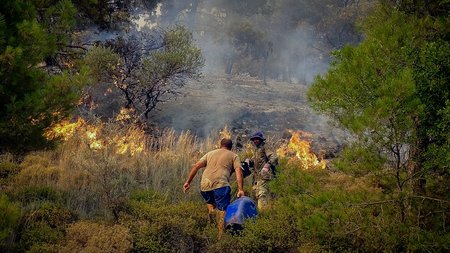 EEVM2_PYRKAGIA_RODOS_EMPONA_APOLLONAS-4-e1689842848685