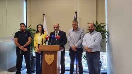 ΓΙΑΝΝΗΣ ΠΑΝΑΓΙΩΤΟΥ ΛΙΜΑΝΙ