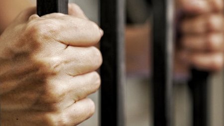 poines-filakisis_big.width-750