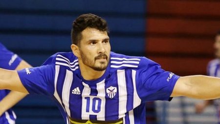 anorthosis