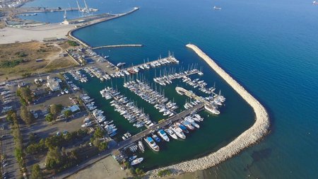 marina-larnakas