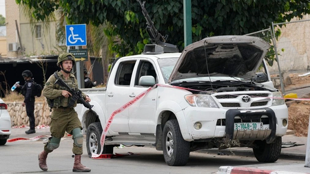 9f2fbadf-AP24113268172412