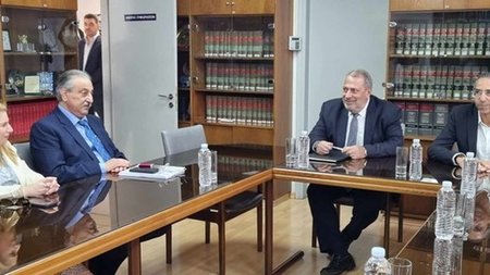 eisaggeleas.width-750.width-750