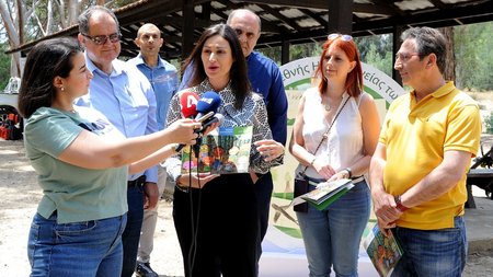 ΜΑΡΙΑ ΠΑΝΑΓΙΩΤΟΥ ΥΠΟΥΡΓΟΣ