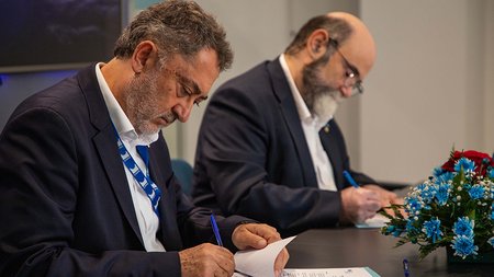 President of CSEO George Danos and CEO of CMMI, Zacharias Siokouros